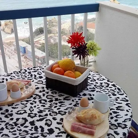 Breakfast At The Sea *